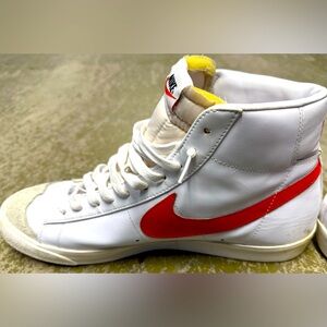 Nike Blazer white red swoosh size 13